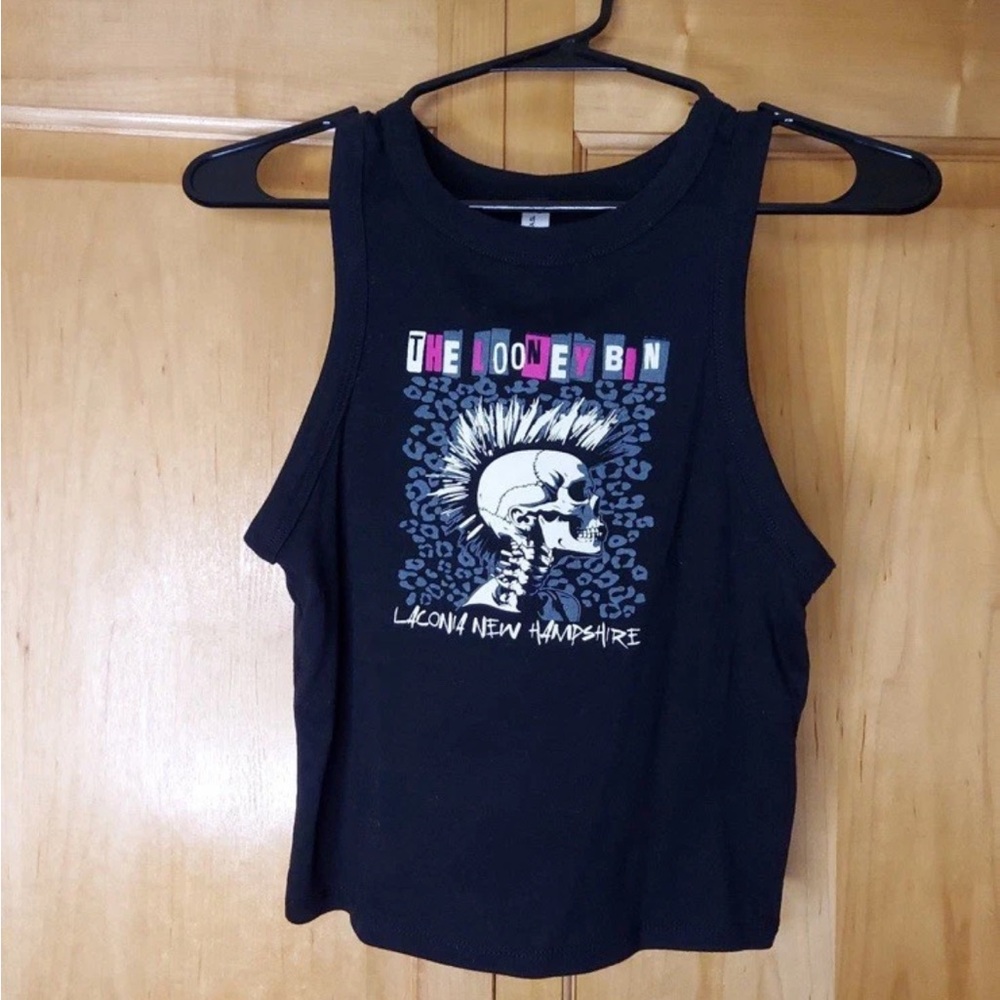 Black looney bin rock skull 💀 Tank Top